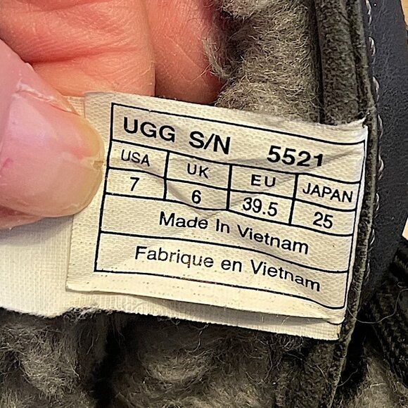 Ugg Men's Butte Waterproof Cold Weather Snow Boot - Size 7 - Picture 3 of 10